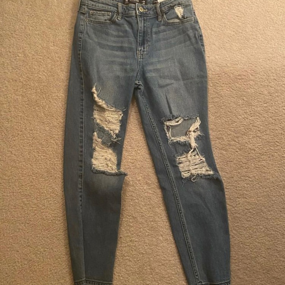 hollister mom jeans